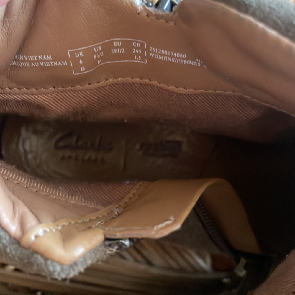 Clarks boot - Picture 2 of 5